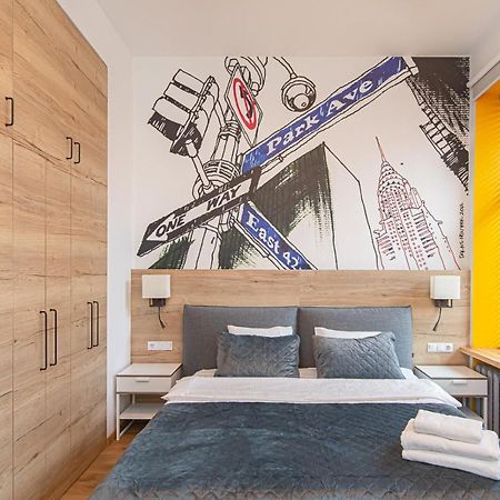 Modern Vilnius Old Town Apartment With Free Parking Екстериор снимка
