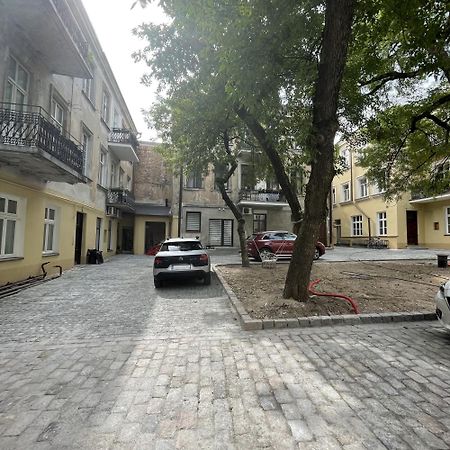Modern Vilnius Old Town Apartment With Free Parking Екстериор снимка